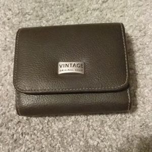 Vintage Original Gear brown womens wallet